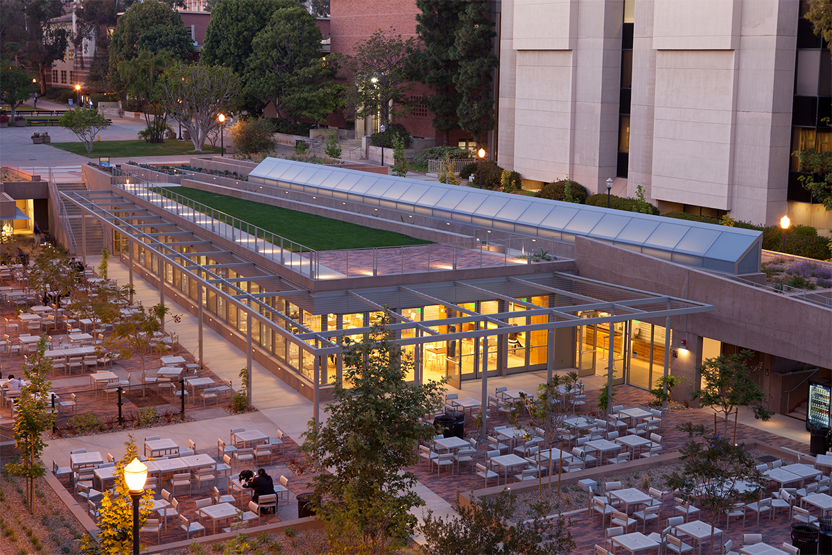 UCLA COURT OF SCIENCES STUDENT CENTER Safdie Rabines Architects