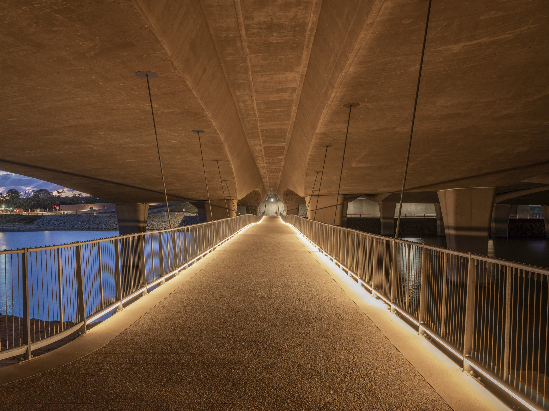 San Elijo Lagoon Pedestrian Bridge | Safdie Rabines Architects